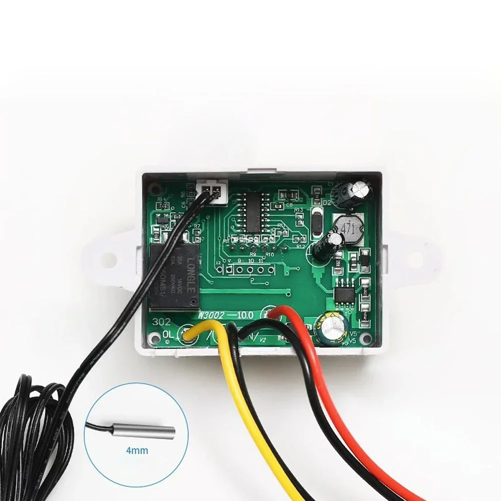 XH-W3002 Digital Control Temperature Microcomputer Thermostat Switch Thermometer New Thermoregulator 12/24/220V