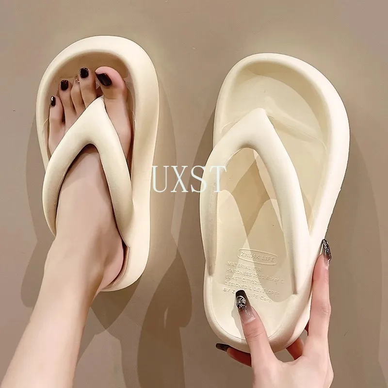 Tongs japonaises à semelles épaisses pour femmes, vêtements d'extérieur d'été EVA antidérapantes, Anti-odeur, chaussures de plage augmentant la hauteur