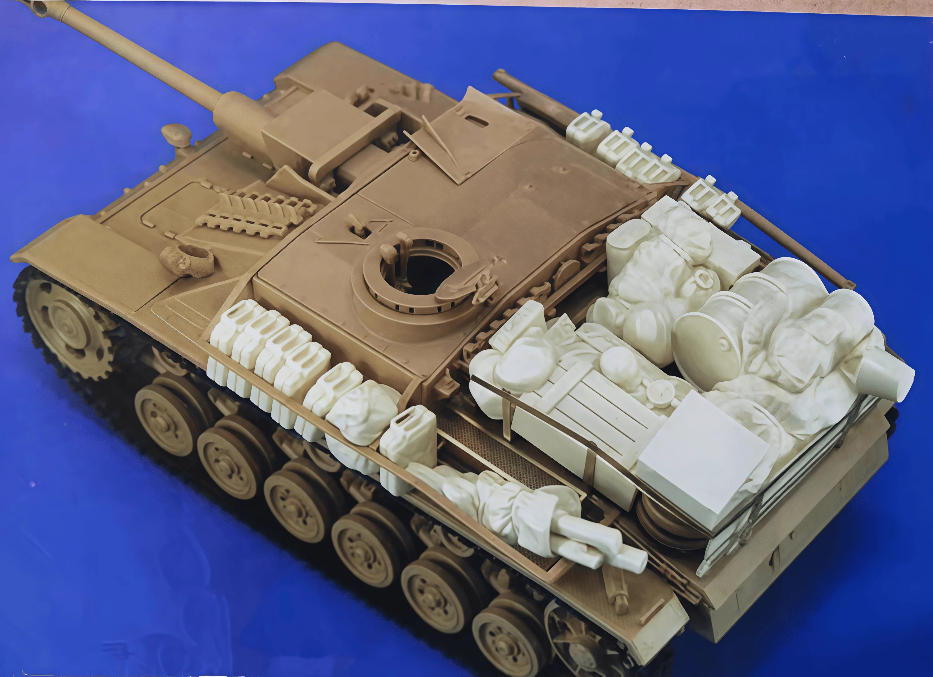 

1/35 Cast Resin Model Assembly Kit, Resin Wrapped Pile Up, Unpainted