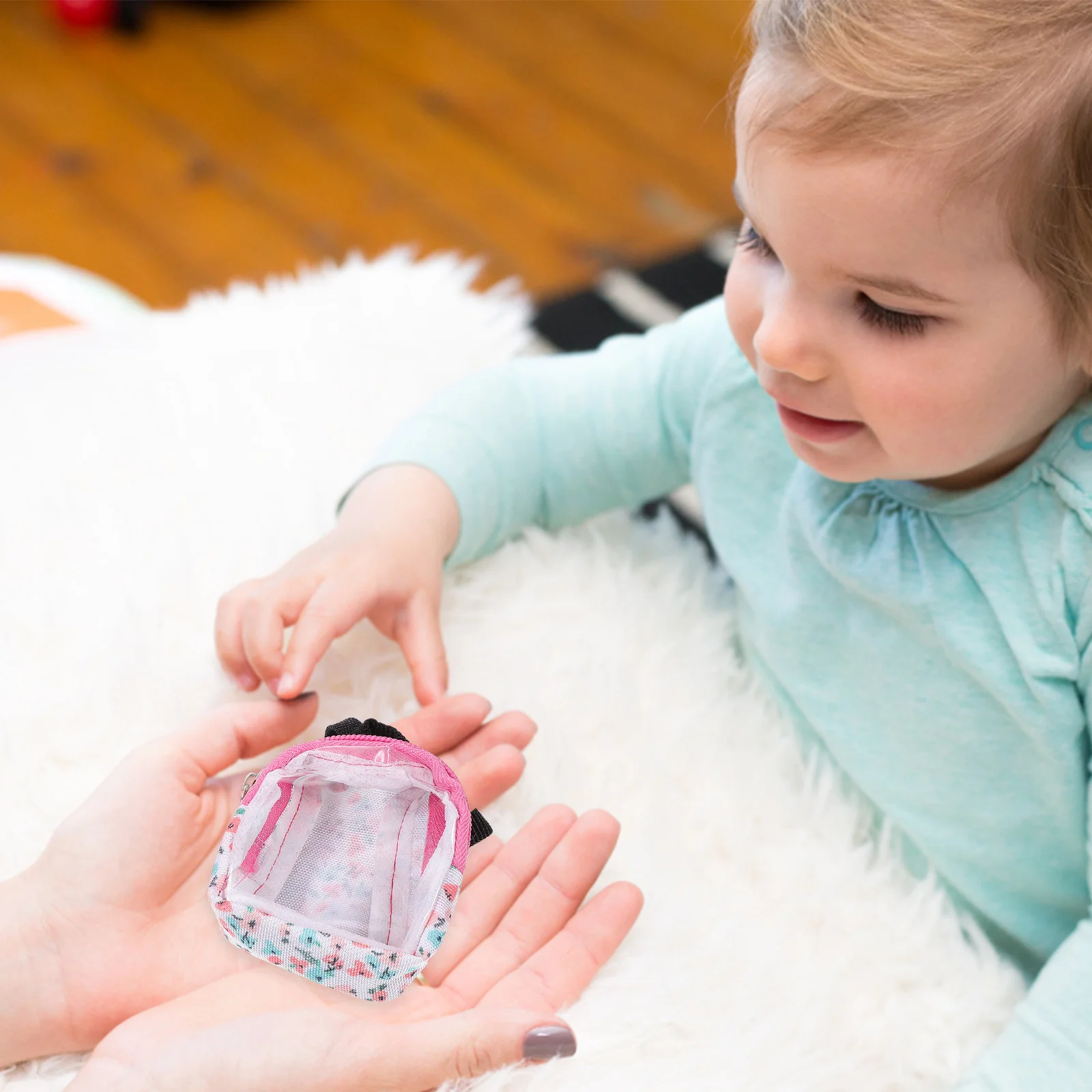 

2Pcs Mini Backpack Decorative Small Size Lightweight for Micro Landscape DIY Ornament Realistic House Detail Accessories