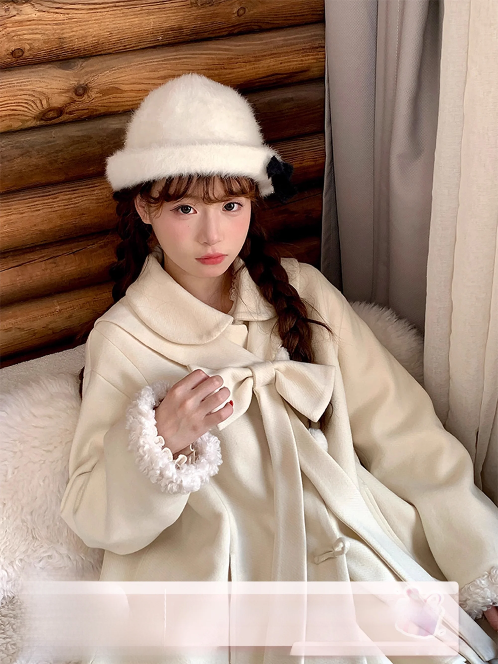 

Sinsingirl Autumn Winter New Design Sensation Women's Woolen Coat with Bowknot Detail in Beige Long Sve Premium Quali