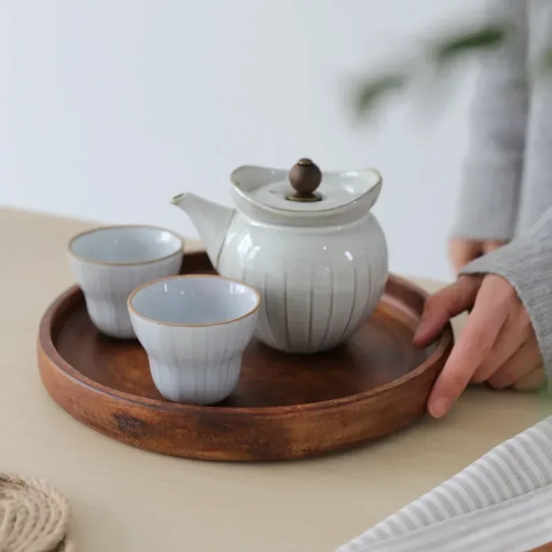 Vassoio in noce americano vassoio per frutta in legno massello a forma circolare tazza per acqua per uso domestico vassoio per tazza da tè piatto in