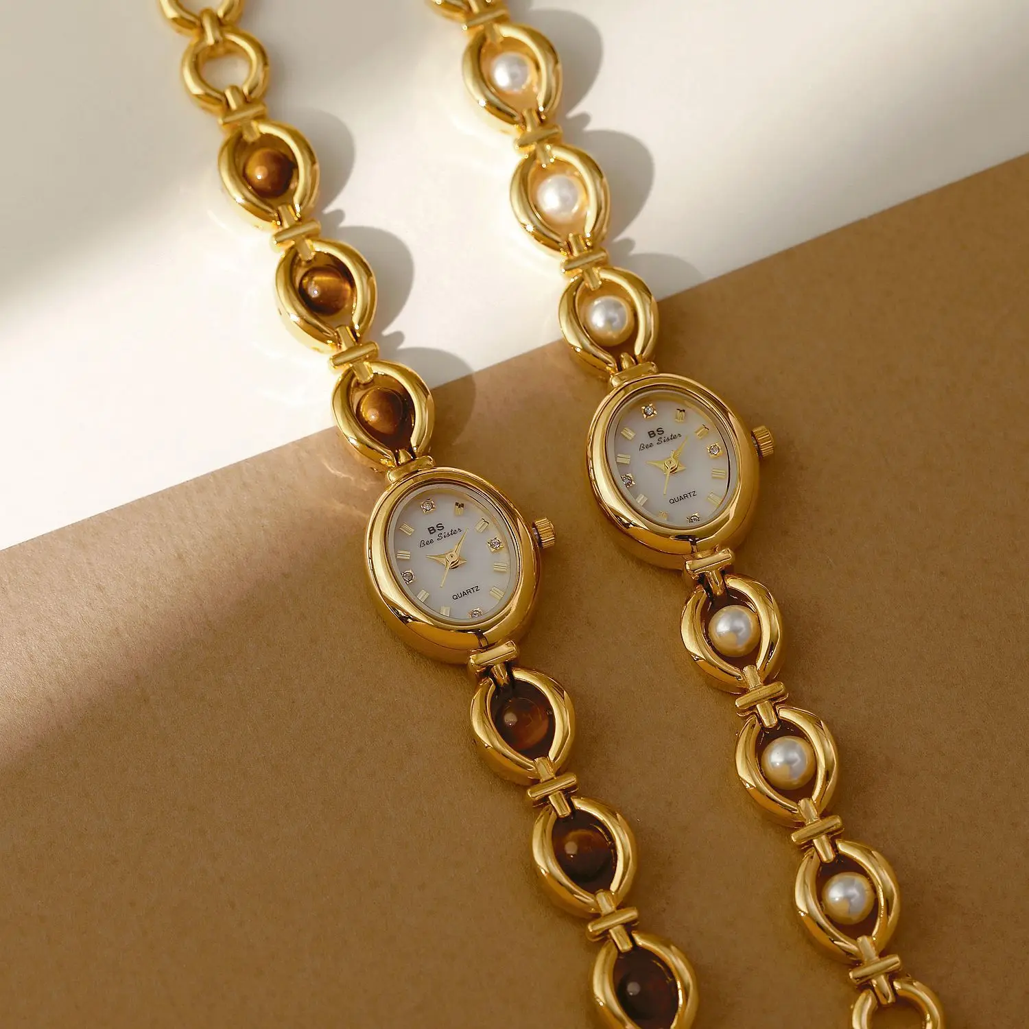 Vintage Medieval Chain Women's Watch Gold Small Dial Fashion Natural Gemstone Quartz Ladies' Watches Suitable for Everyday Party