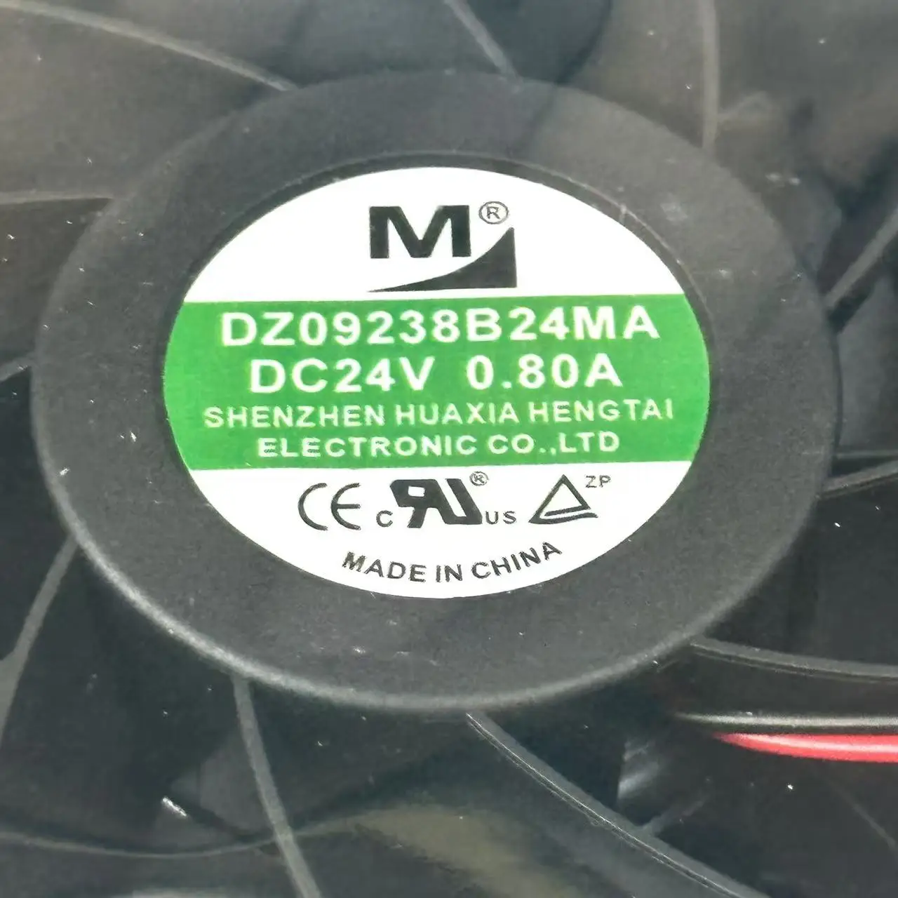 Fotografia 5: M DZ09238B24MA ventilador de refrigeração do servidor 2 fios, DC 24V, 0.80A, 90x90x38mm