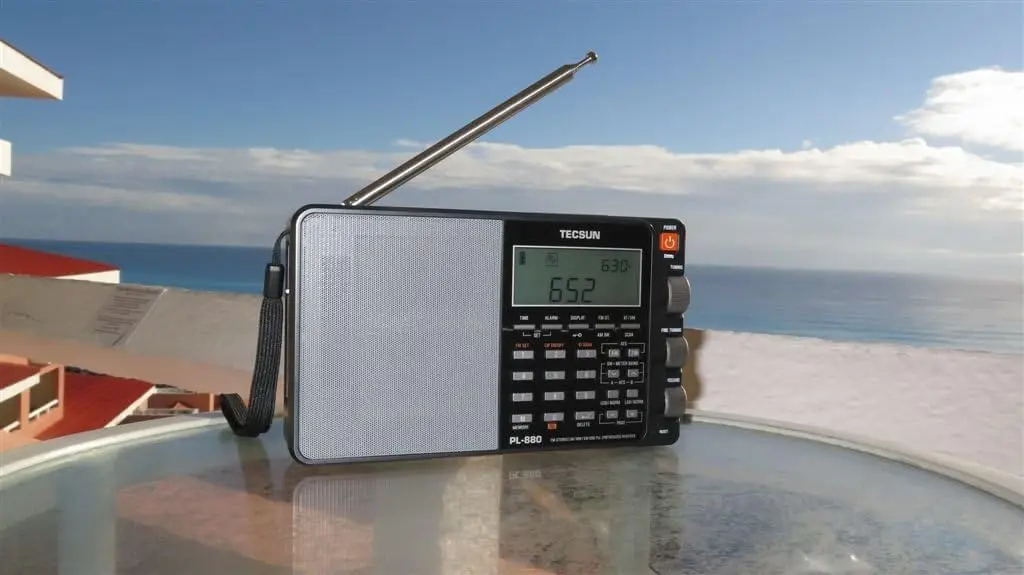 PL880 Radio numérique portable à ondes courtes AM/FM à double conversion PLL à ondes longues avec réception SSB (bande simple face)