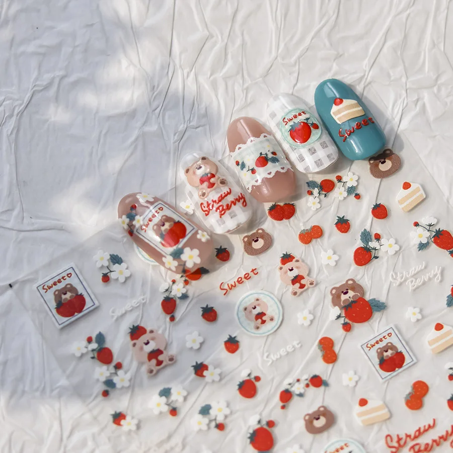 1pc 5D Kawaii Nette Bär Nagel Aufkleber Cartoon Erdbeere Kuchen Bär Tiere Nail art Aufkleber Selbst-Kleber Aufkleber dekorationen DIY