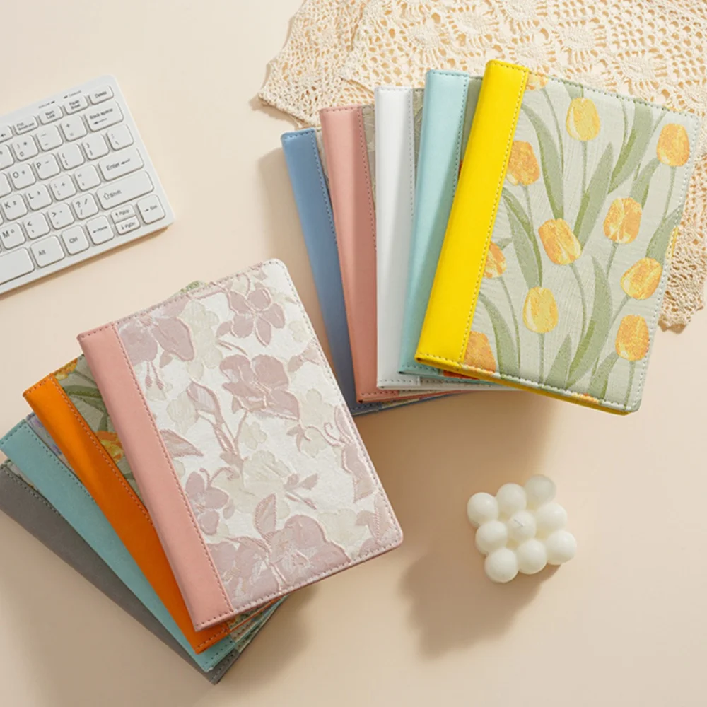 Cuaderno con cinta para marcar las páginas, cuaderno con rejilla de puntos florales, cuaderno de papel grueso que se abre completamente, cuaderno ligero con bordado floral para uso diario