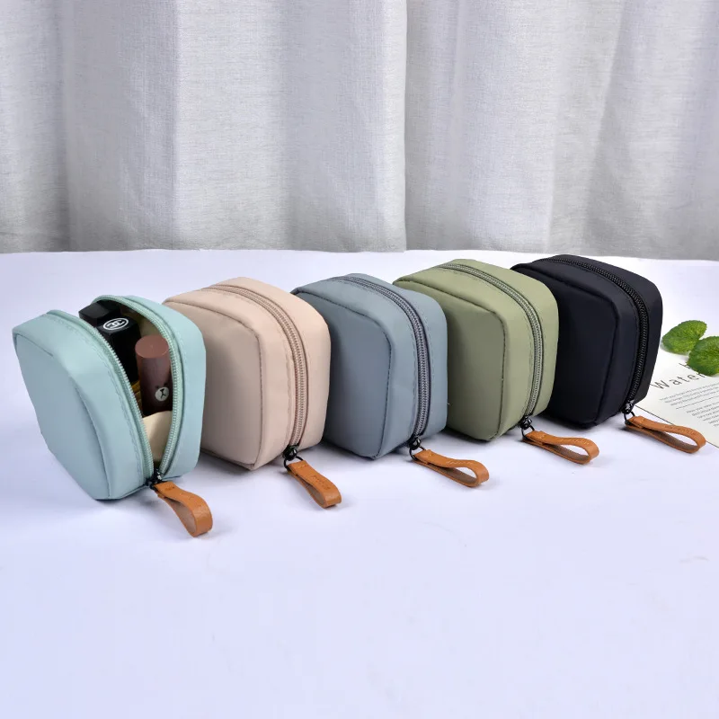 Portable Multi-Purpose Small Cosmetic Bag Mouth Red Bag Sanitary Cotton Storage Change Purse Coin Purse Travel Accessories