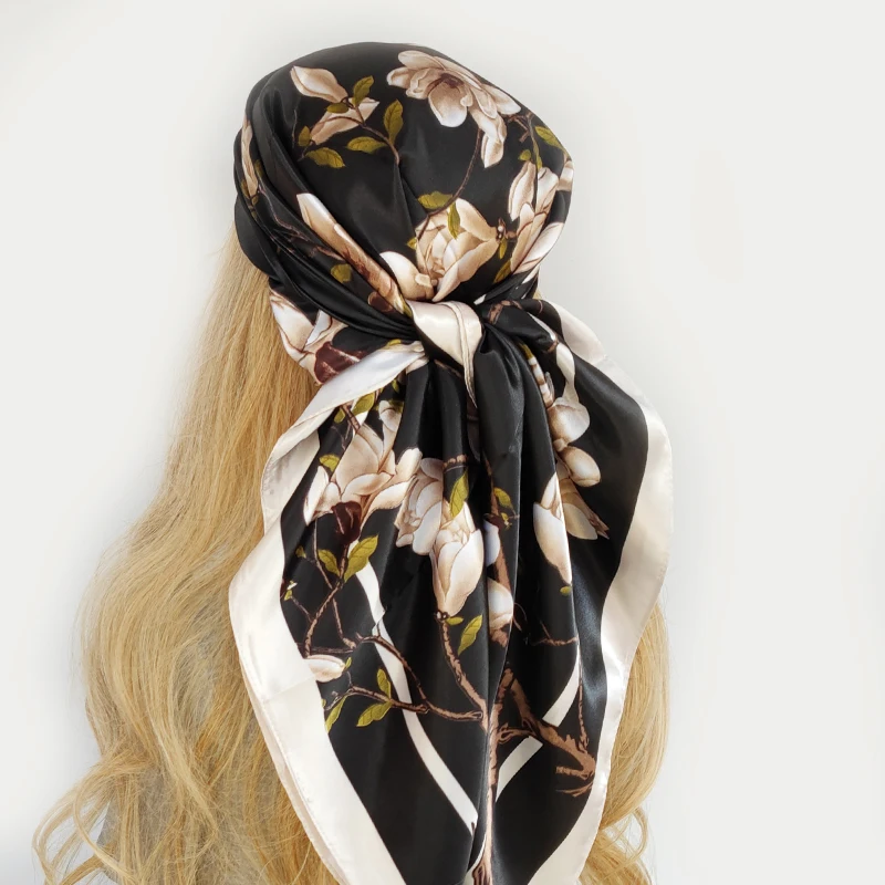 2022 Fashion Imitated Silk Scarf Ladies Outdoor Print Luxury Neck Hair Decorate Headband Scarf Outdoor Small Kerchief Soft Wrap