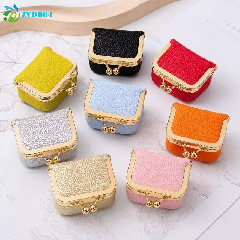 Women's Mini Jewelry Box Exquisite Kiss Lock Coin Bag Portable Travel Ring Box,Suitable For Storing Earrings,Rings,and Necklaces