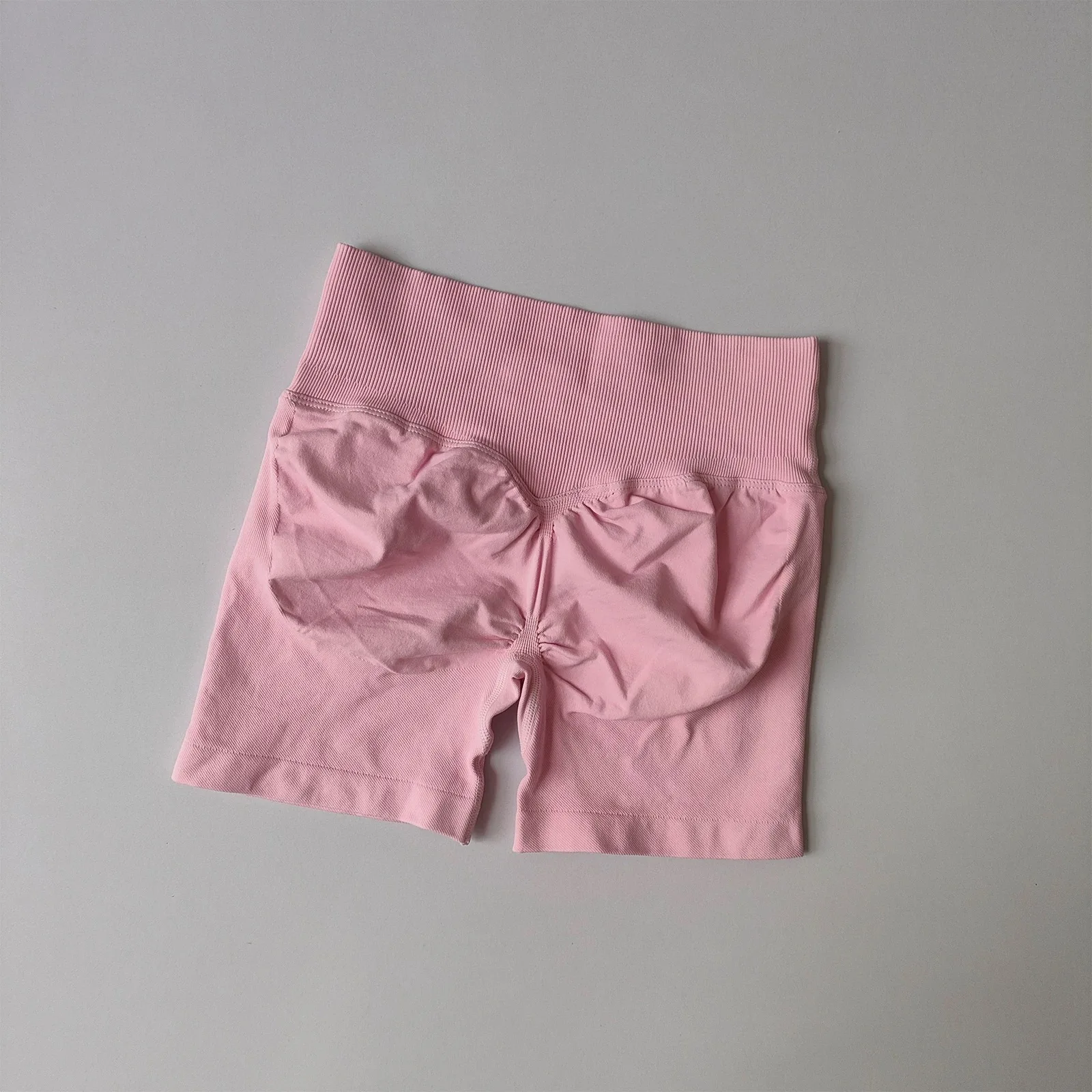 Damen-Sportshorts mit hoher Taille und Hüftlift-Effekt, pfirsichfarbene Po-Formung, eng anliegende, schnelltrocknende Lauf- und Trainingsshorts. – Detail 16