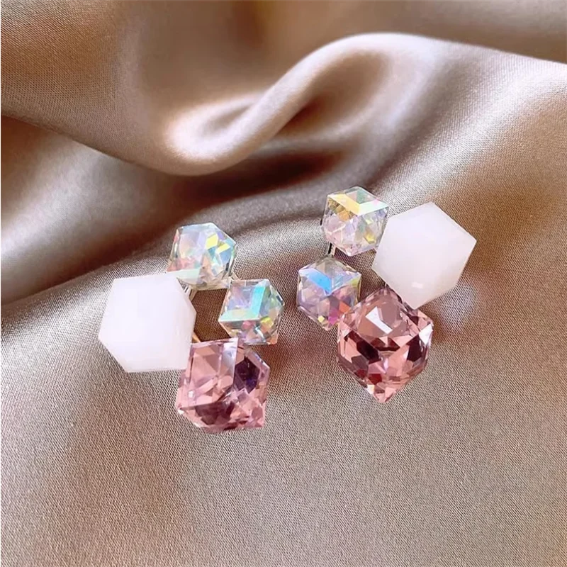

FashionThree dimensional dreamy crystal Stud earrings for women's earrings Jewelry Girl Gift Brincos