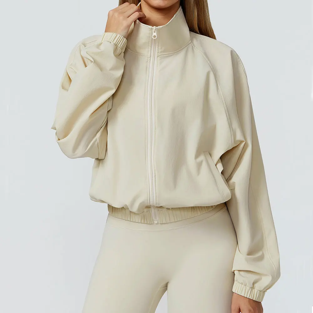 Nuova giacca sportiva con colletto rialzato ad asciugatura rapida Giacca da yoga a maniche lunghe fitness da corsa all'aperto antivento con cerniera da donna