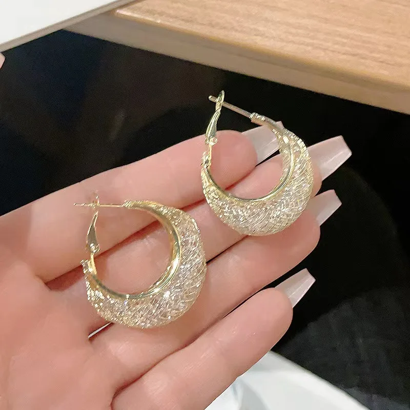 Fashion Creative Geometric Hollow Mesh Boat Shaped Hoop Earrings Luxurious Sparkling Earrings Women's Elegant Banquet Jewelry