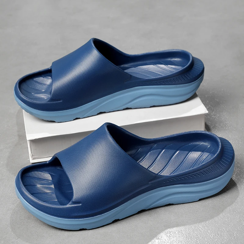 

Men's Fashion Slippers Platform Bathroom Anti Slip Flushing Indoor Home Shoes Lightweight Outdoor Beach Slippers Shoes for Men