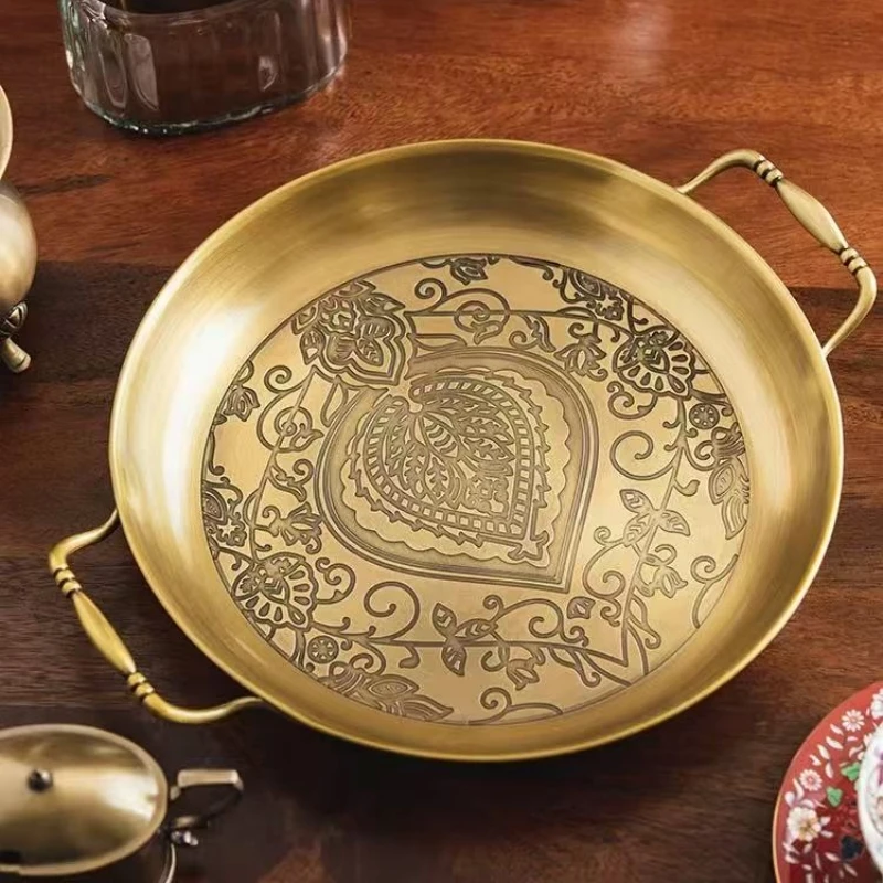 

European Fruit Tray, Retro Brass Household Metal Round Shape High-Grade Relief Food Plate,Snack Plate Home Table Decoration