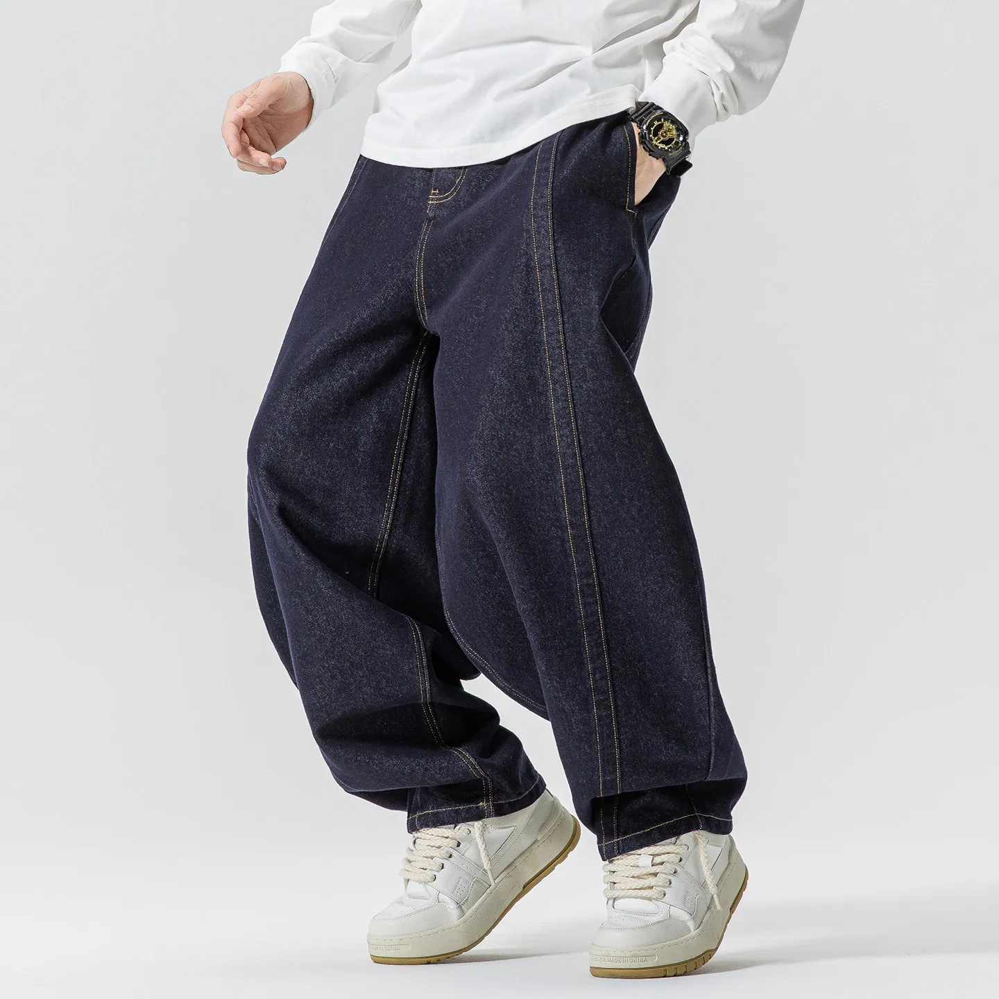 

2026 Wide Leg Jeans Men Denim Baggy Trousers Wide Leg Curved Knife Denim Pants Loose Solid Color Male Trendy Trousers 5XL