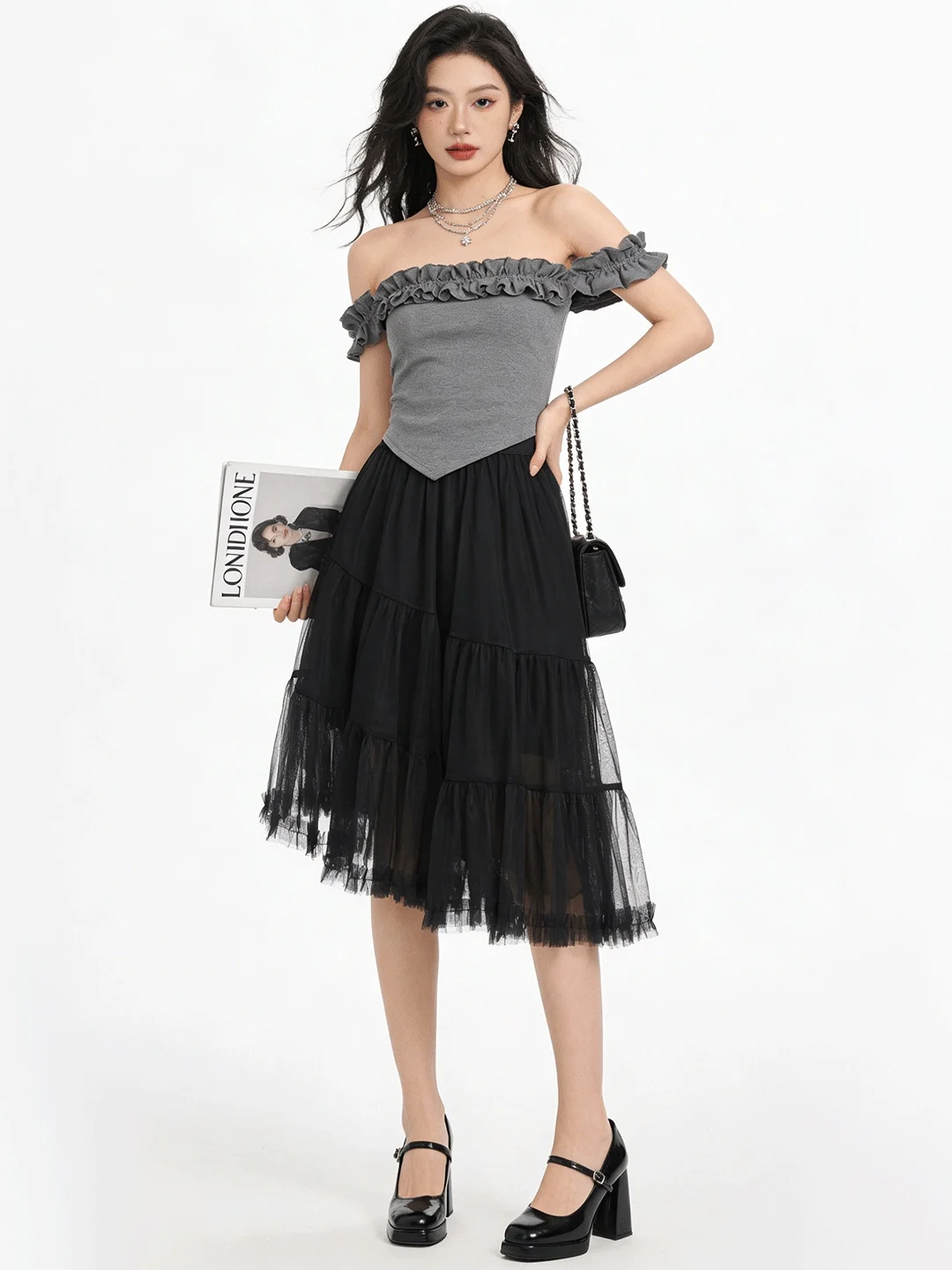 

Юбка А-силуэта с высокой талией, черная, с кружевным дизайном, дышащая, приятная к телу, в корейском стиле, для ранней весны, асимметричная