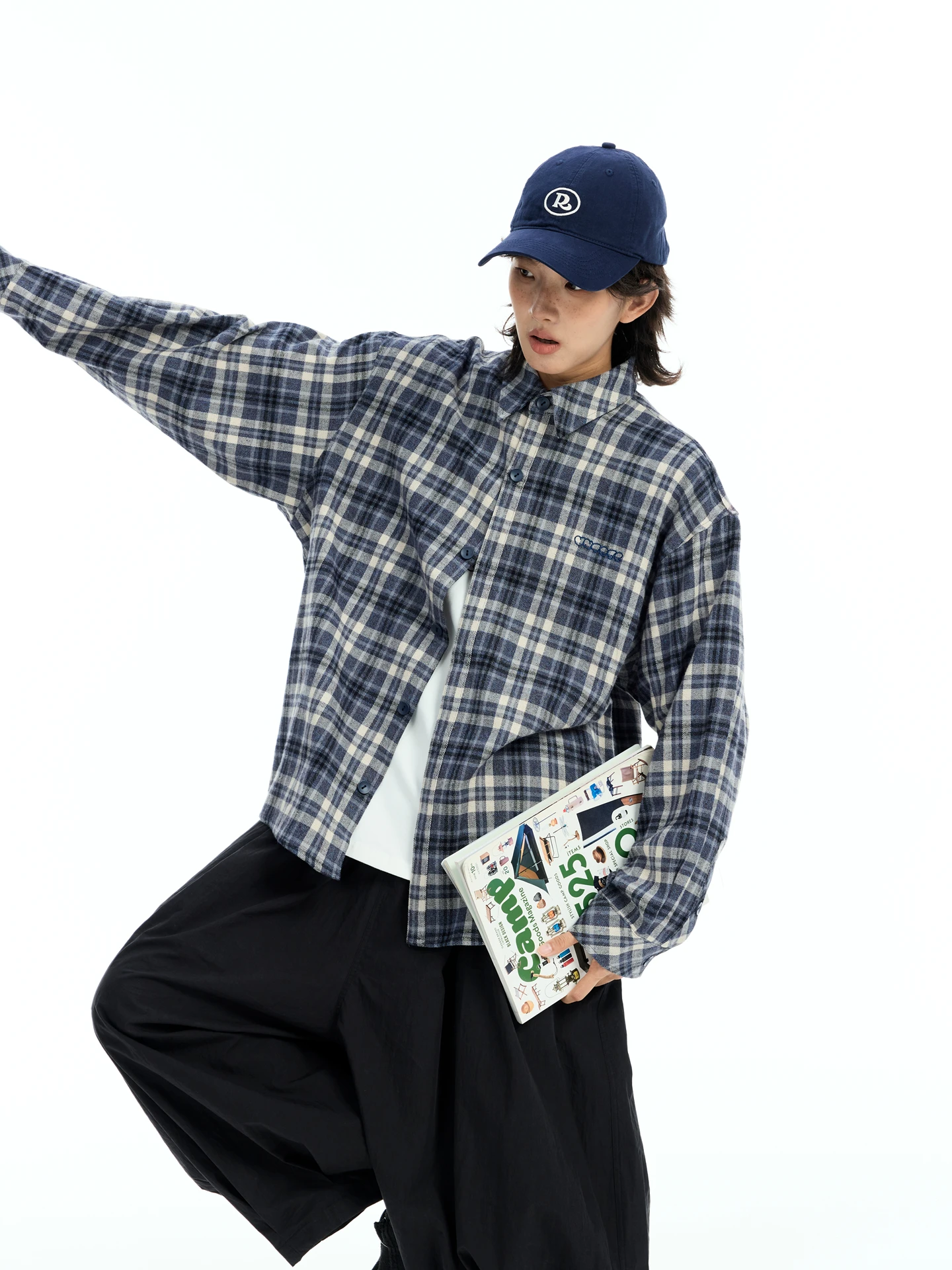 

Длинный све из чистого хлопка, свободный крой, повседневная одежда для пар, винтажный узор, дизайн на одной пуговице, удобный крой