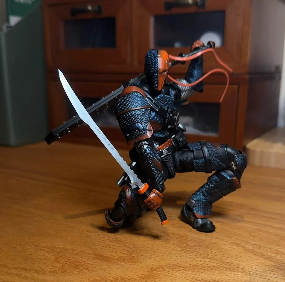 UPFinegures Deathstroke Actionfiguren Dc Original Lpzz Toys 1/12 Slade Wilson Beweglicher Batman Sammlermodell Figur Spielzeug
