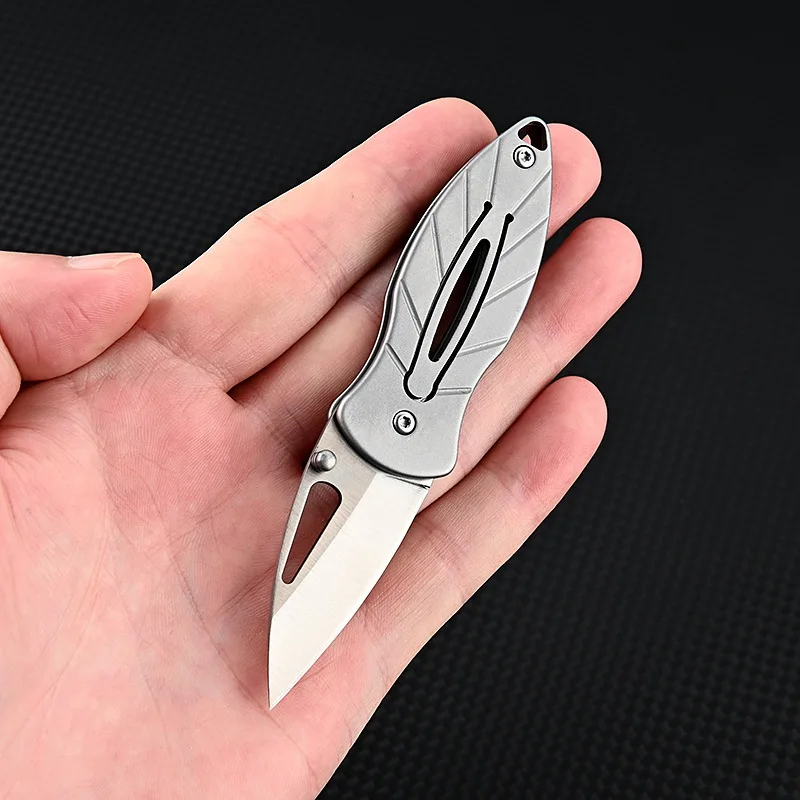 Stainless Steel Leaf Shape Folding Knife Outdoor EDC Tools Portable Keychain Unboxing Cutter for Men Women Chic Gift Pockt Knife