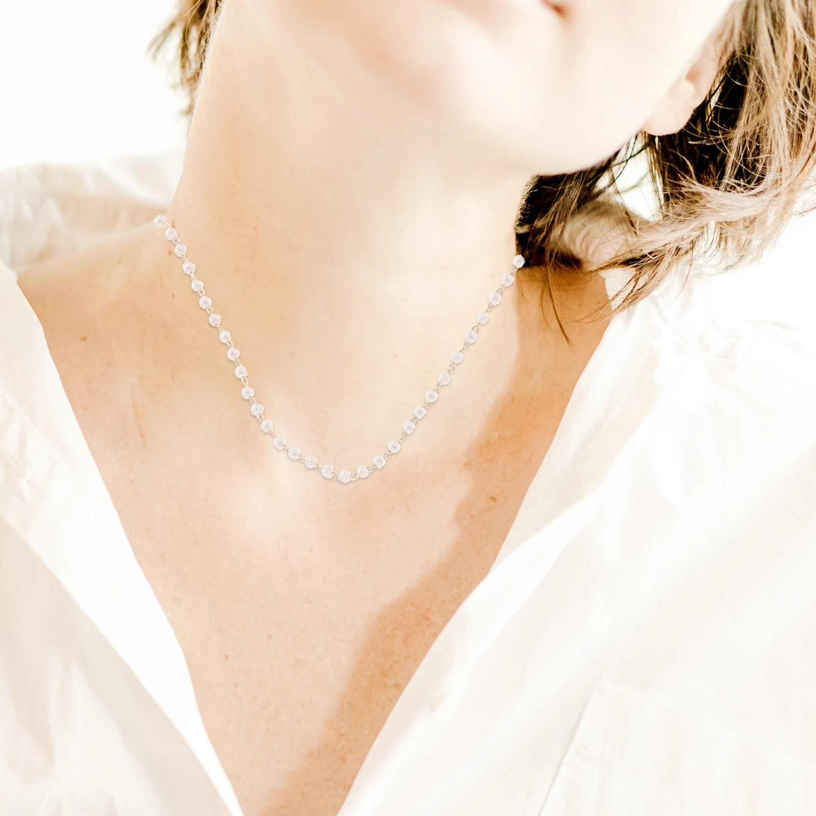 

Copper Plated Pearl Necklace Women Elegant Lightweight Vintage Jewelry Gift Clavicle Chain Female Bridal Accessory Faux Pearl