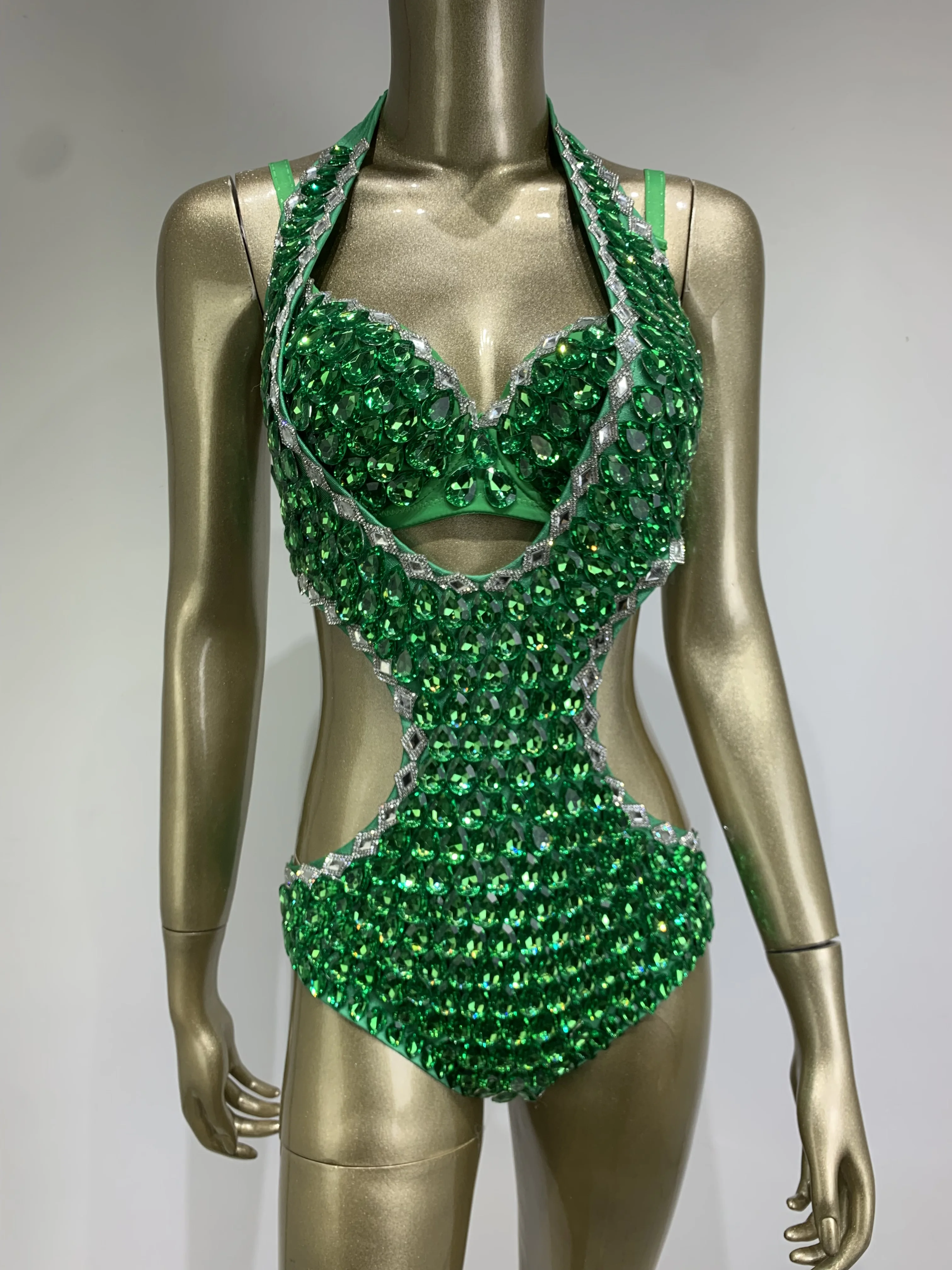 

Women Sexy Green Neck Hanging Crystal Diamond Bikini Set Bar Nightclub Party Female Singer Stage Performance Costume