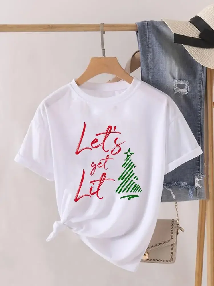 T-shirt à manches courtes imprimé pour femme, joli style de dessin animé, t-shirt graphique, vêtements de Noël, mode du Nouvel An