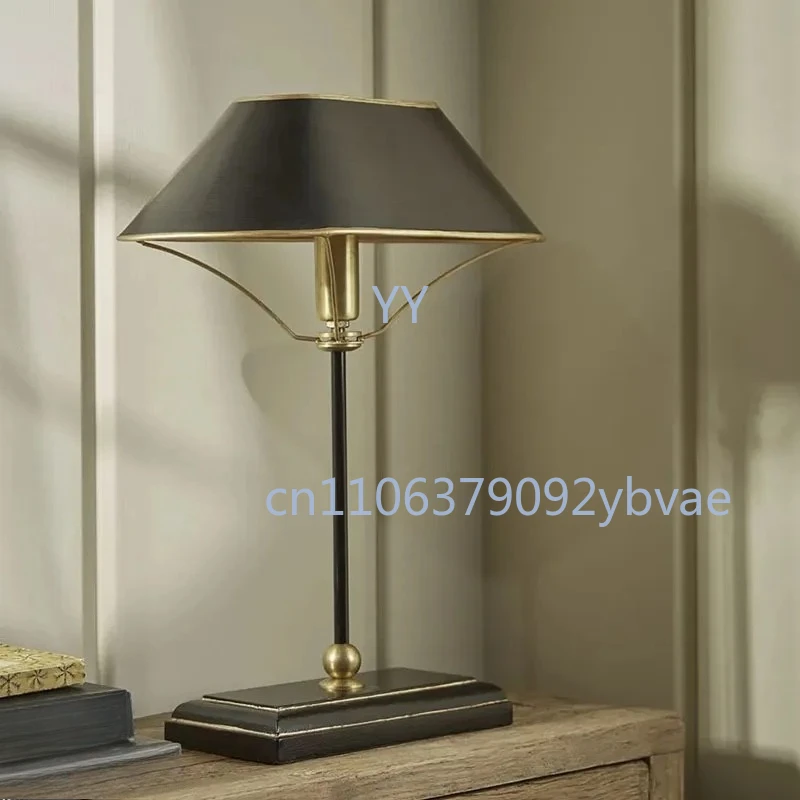 

Ретро-настольная лампа дизайнерская, персонализированная, креативная, декоративная, для отелей, гостевых домов, спален, прикроватная