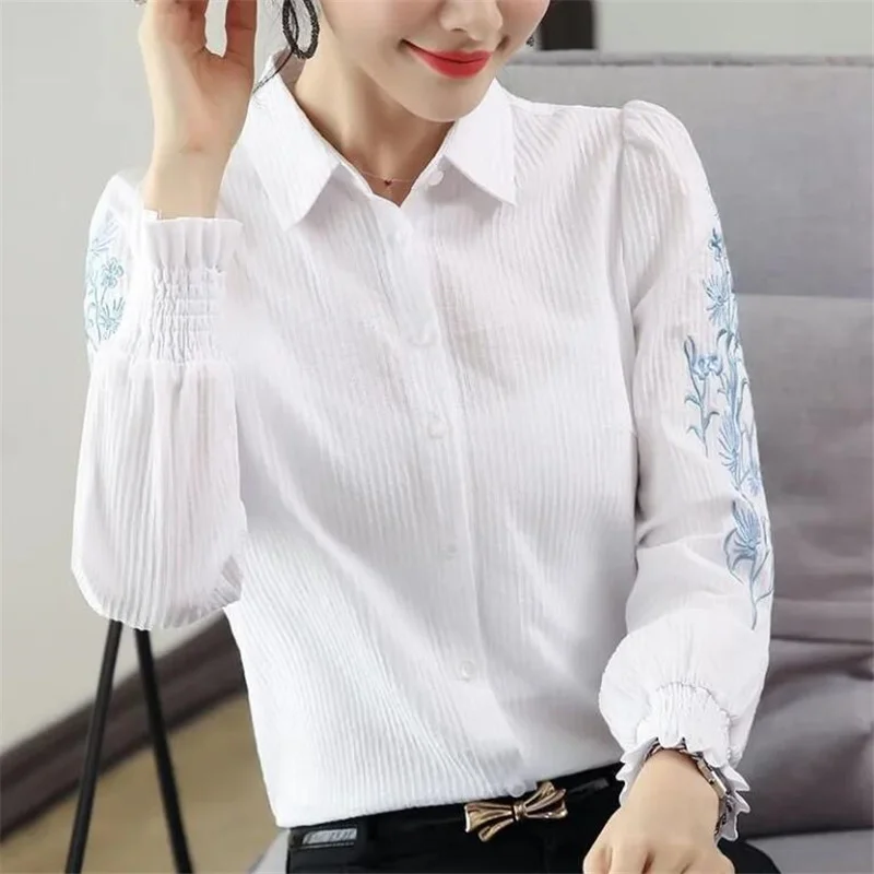 Pure Cotton Embroidered Blouses Female Shirt Lantern Sleeve Top Fold Floral Border Spring Casual Women Clothes Button Up Bloue