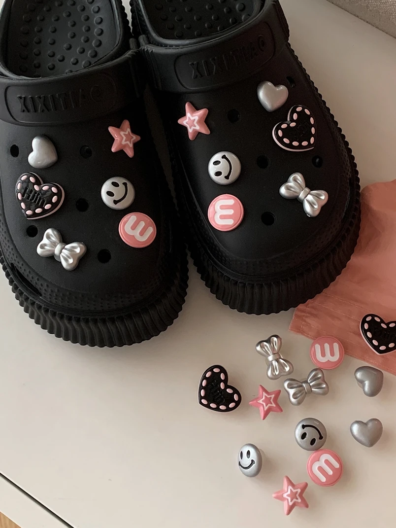 Women Garden Shoes Instagram Beach Sandals Vacation Anti Slip Outer Wear Women Slippers Sweet Love Bow Thick Bottom Hole Shoes