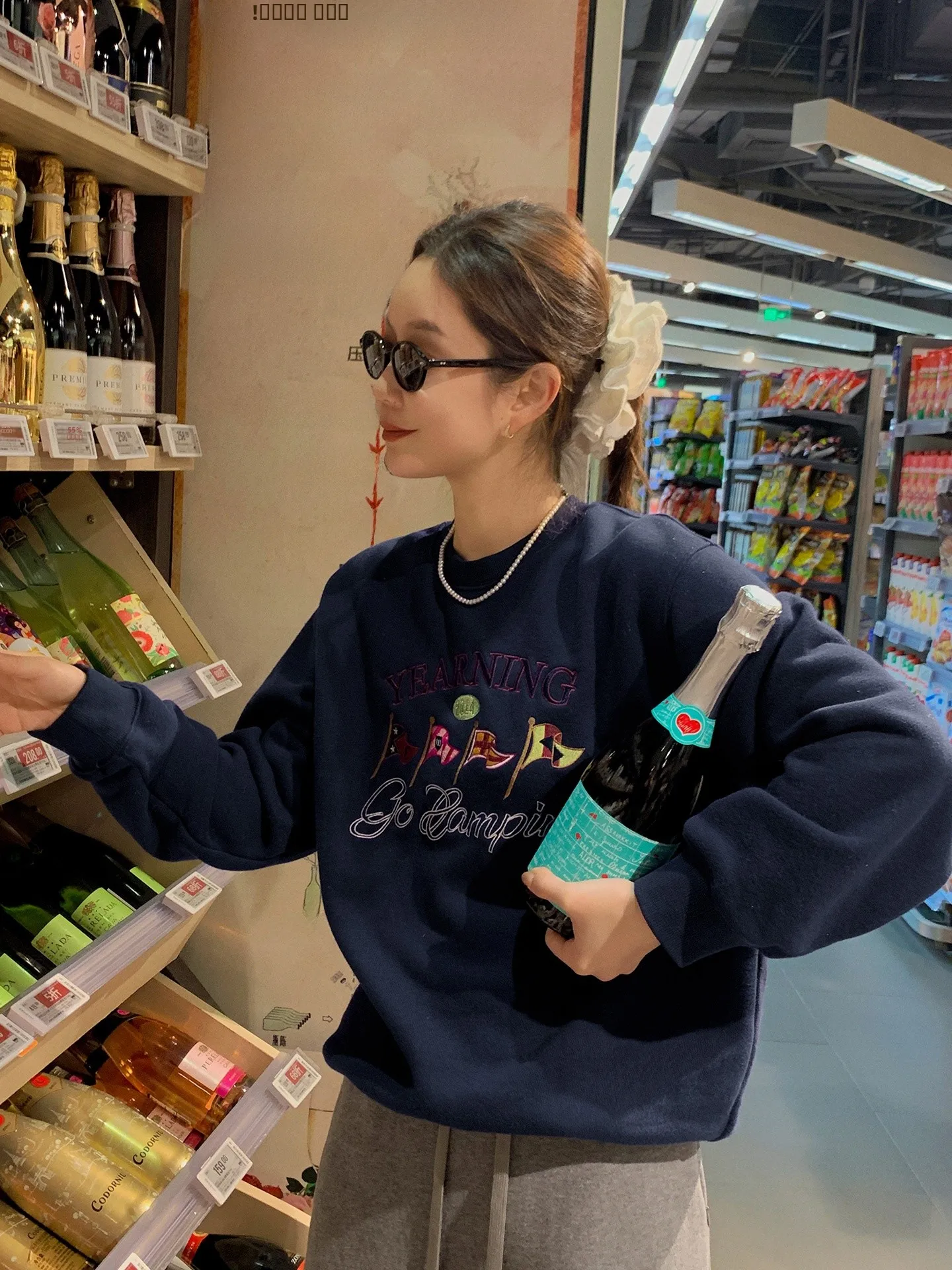 

Faionable Embroidered Sweatirt round Ne Women's Winter New Arrival Color Blo Sisy Li Bei Lin Long Sve Loose Fit