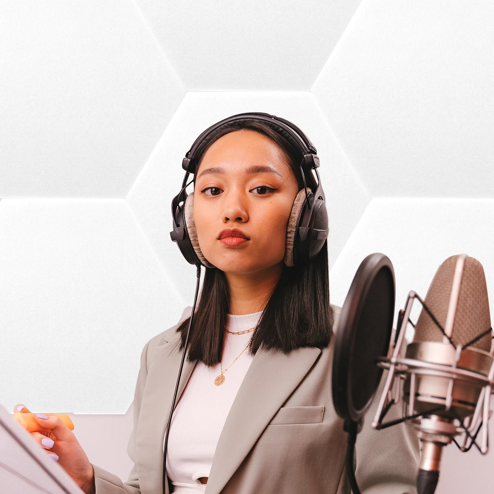 

2pcs Sound Absorbing Panels Hexagon Acoustic Wall Panels For Room Soundproofing Board Ktv Studio Noise Reduction Treatment
