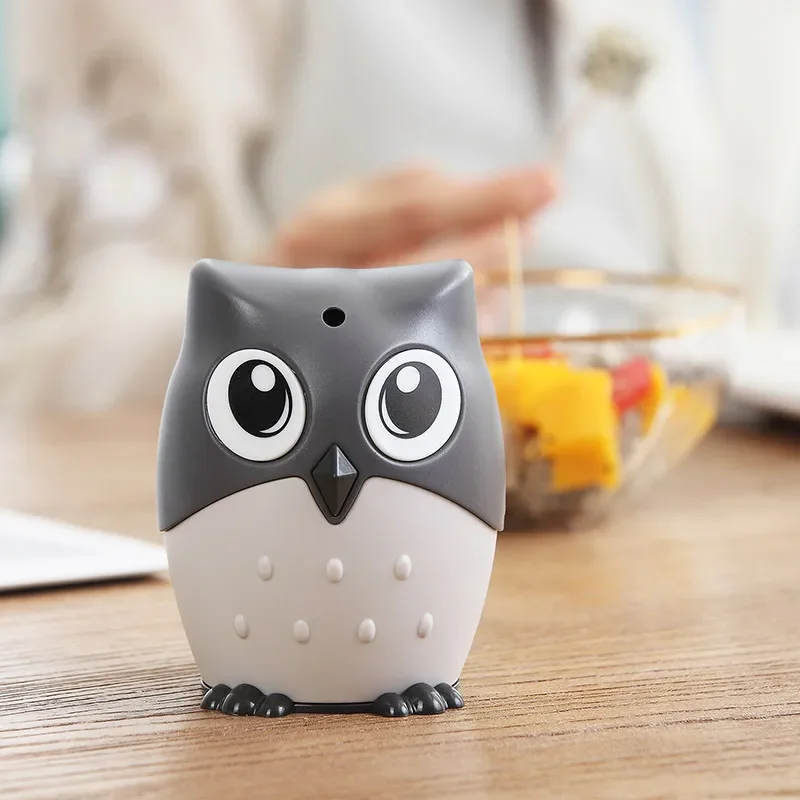 Cartoon Owl Toothpick Holder Desktop Automatic Toothpick Dispenser Tooth Pick Container Automatically PressToothpick Holder