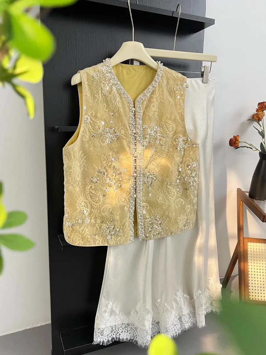 

New Chinese Sle Heavy Embroidery Design V-Ne Svel Vest Single Button Modin Tang Costume Top Women's Faion