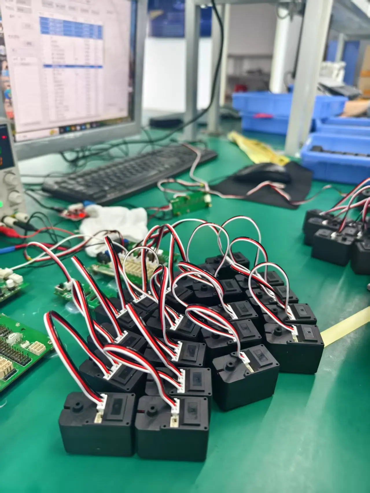 Github TheRobotStudio SOARM100 brazo de Robot DIY con servomotores SOARM100 de 7,4 V relación de engranaje 1/191 Feetech STS3215 Servo SO-ARM100