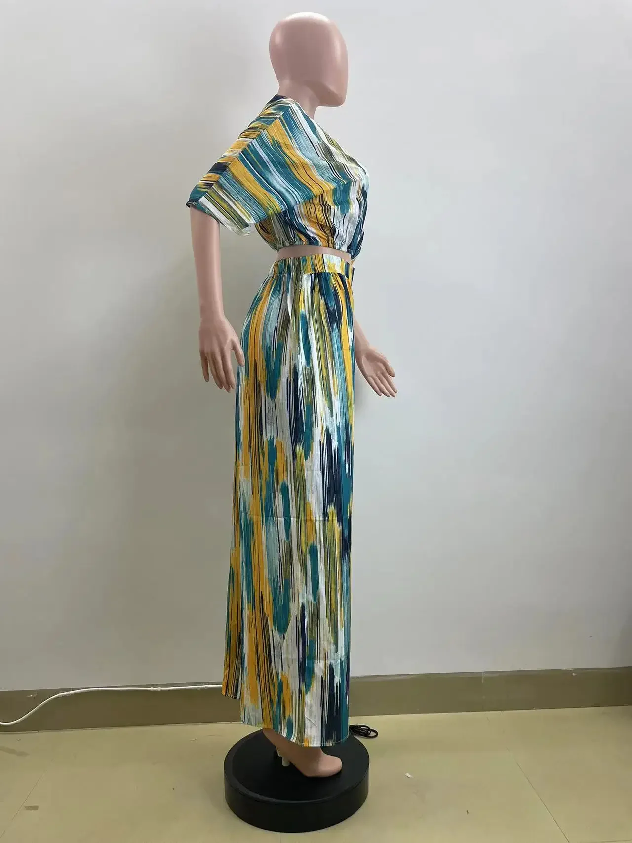 المرأة مجموعة الخامس الرقبة قصيرة الأكمام تي شيرت مطبوع + بنطال ذو قصة أرجل واسعة الدعاوى الشارع Sweatsuit اثنين 2 قطعة مجموعة الزي رياضية