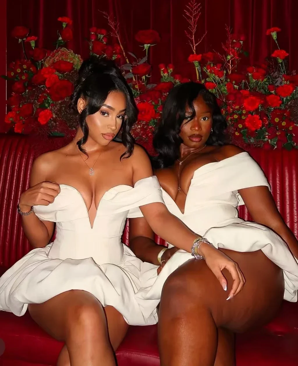 Robe de soirée élégante pour femmes, tenue d'anniversaire, Sexy, col en V, épaules dénudées, robes moulantes en arête de poisson, nouvelle collection 2025