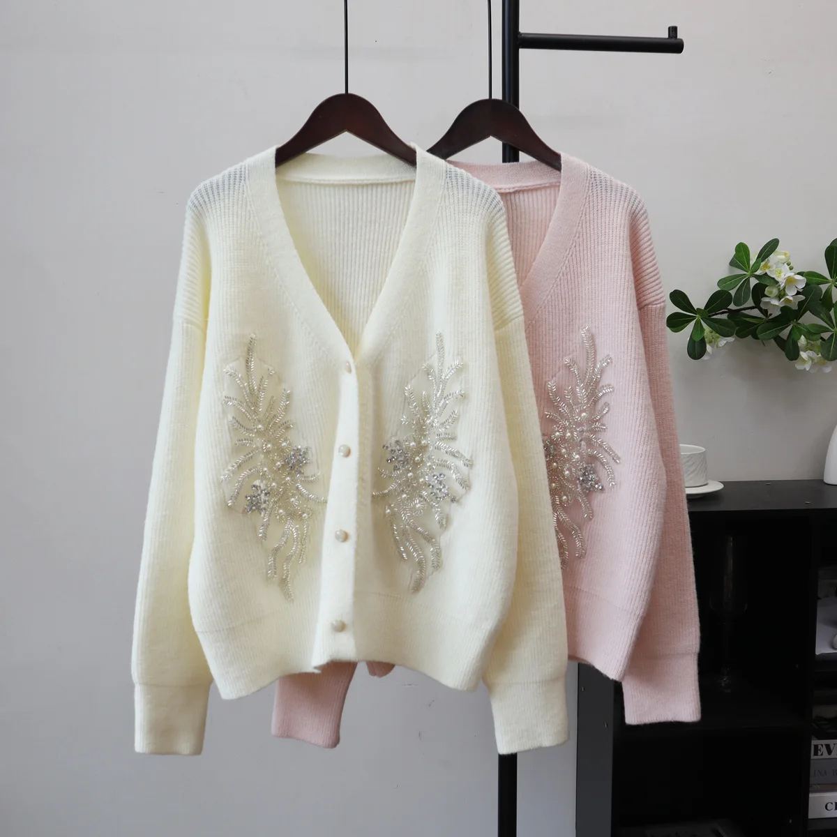 

Women Knitted Cardigan Sweater Beaded Jumper V Neck Long Sleeve Single Breasted Loose Fit Office Lady Casual 2025 Autumn Winter