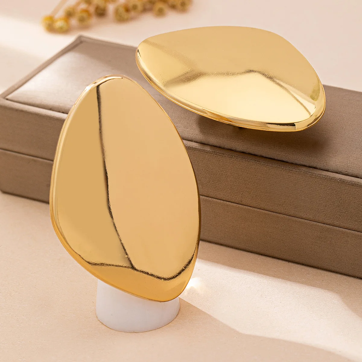 An Couple Oversized Irregular Rings Women Girls Product Fashion Jewelry Hot Sale Party Gift 2025 New Style