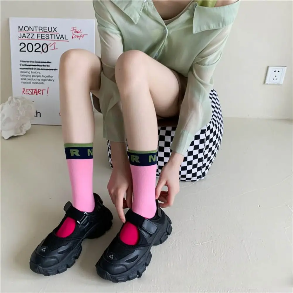 

Contrast Color Socks Alphabet Print Sports Fashion Socks Pure Cotton Comfortable Soft Thin Breathable Casual Women Socks
