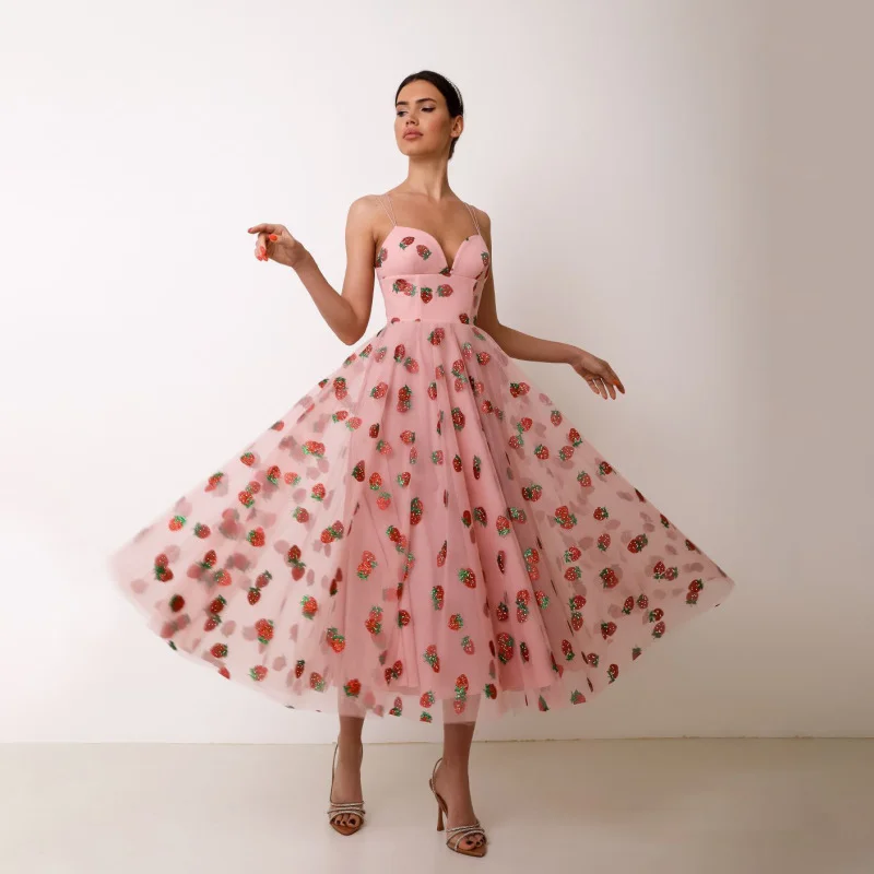 

Summer Dress French Style Strawberry Sequined Long Mesh Dress Slimming Waist Strap Backless Birthday Party Dress Vestidos