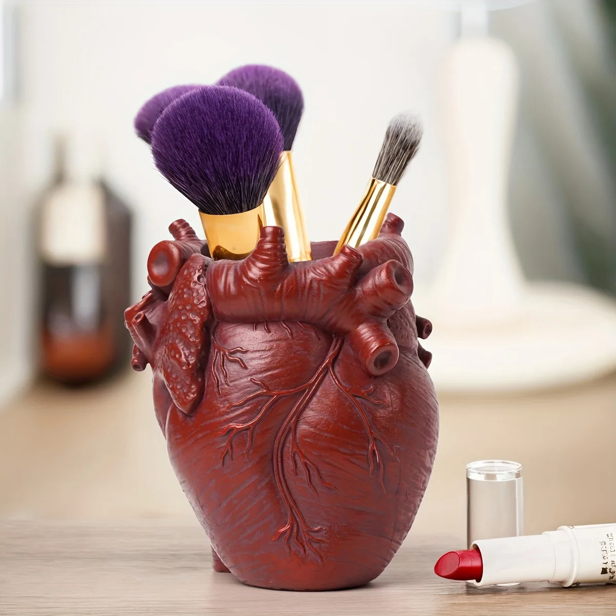Realistic Anatomical Heart Pen Holder, Resin Craft Desktop Organizer, Gothic Decor Pencil Cup for Office, School & Vanity Table