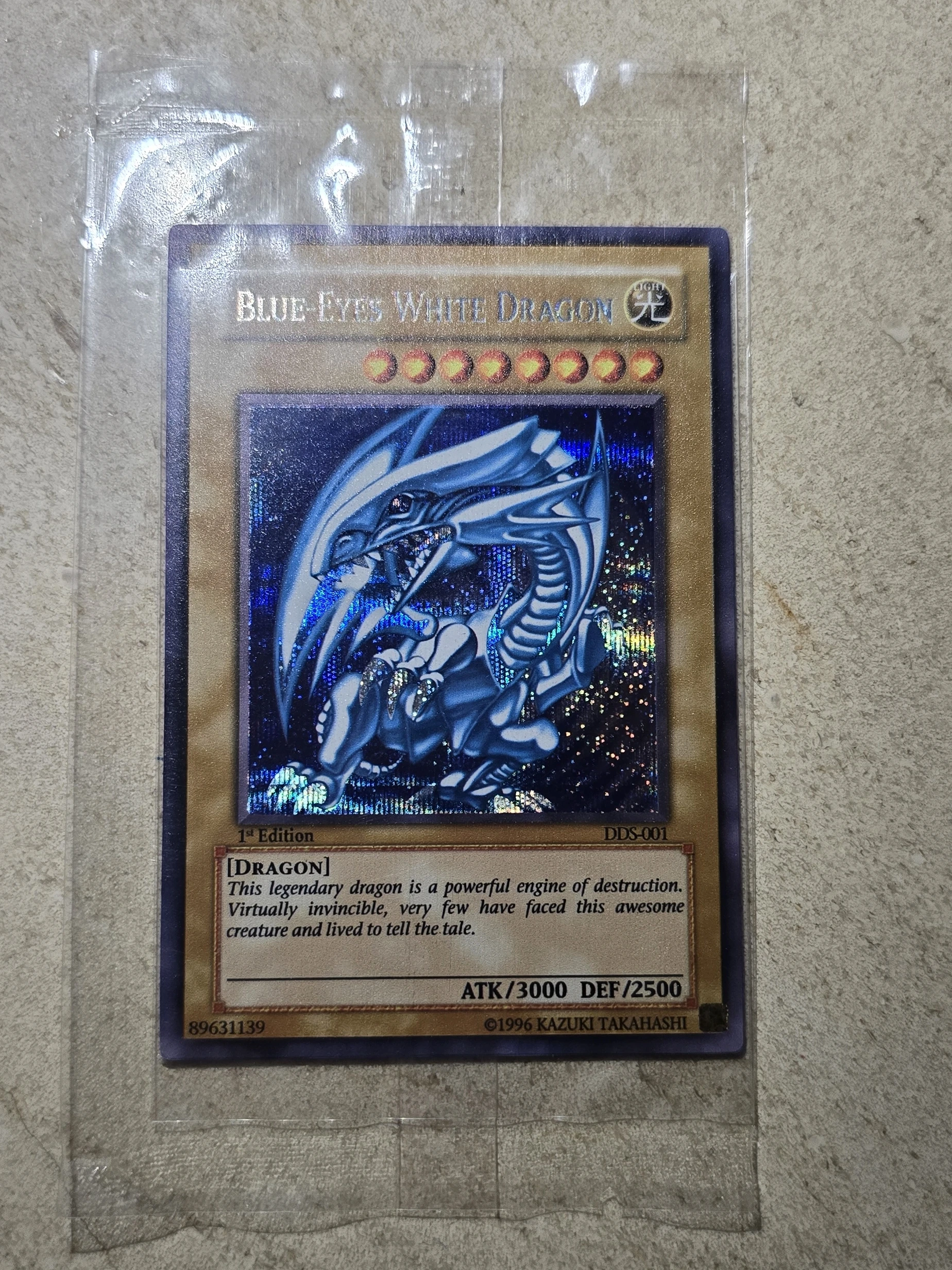 Yu-Gi-Oh TCG Dark Duel Stories Secret Rare SE DDS-001 Blue-Eyes White Dragon Hobby Collection Gift Toy Card (Not Original)