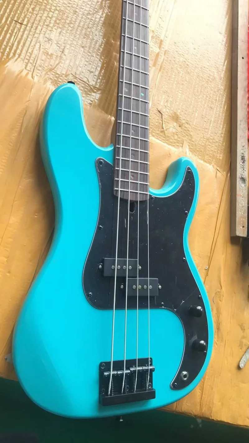 

High quality 4-string electric bass,Flame maple neck,Abalone Mosaic,Black hardware,Live photo,Customizable, free shipping