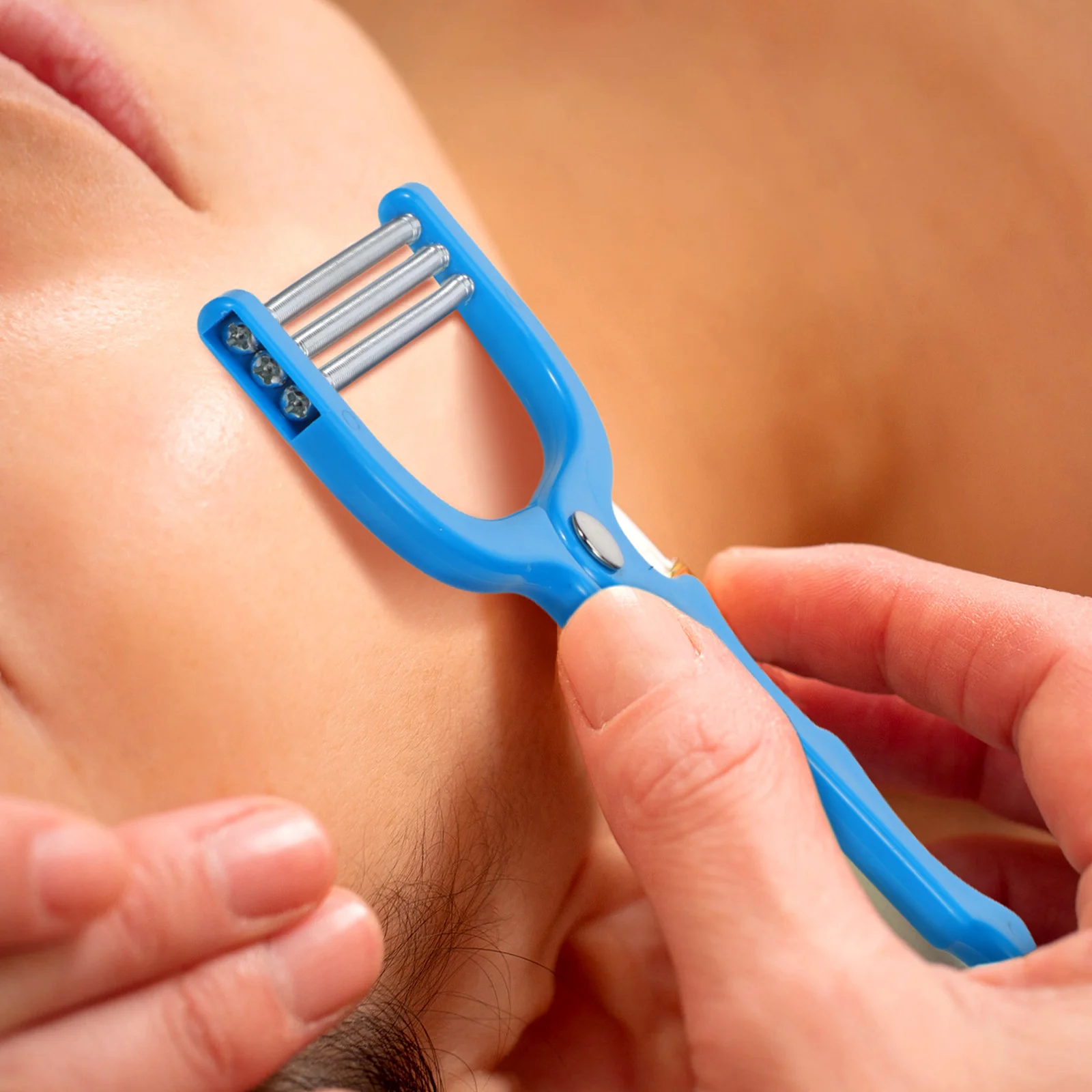 

High Quality Facial Hair Remover Tool Portable Stainless Steel Threading Roller for Women Smooth Skin Makeup Ready Face Grooming