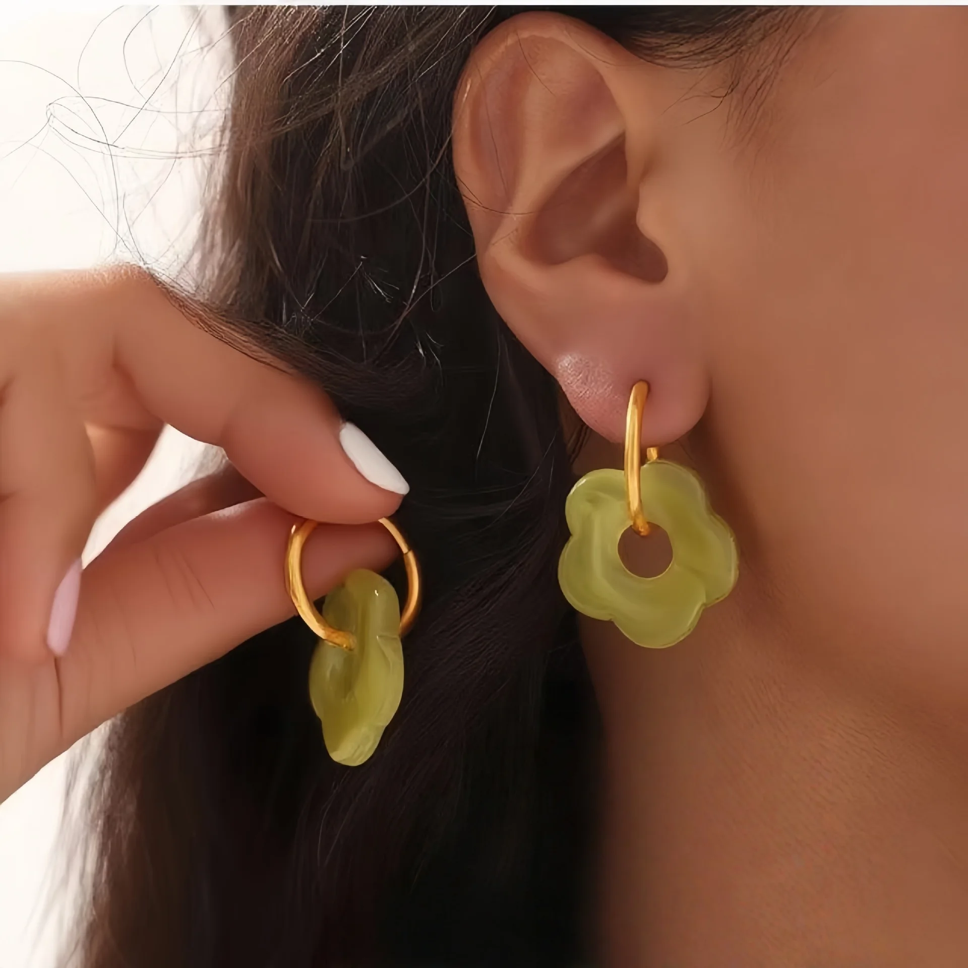الحلو الملونة زهرة الاكريليك سحر القرط الذهب اللون دائرة الأذن مشبك هوب أقراط الأزياء والمجوهرات للنساء هدايا Sieerieški #1