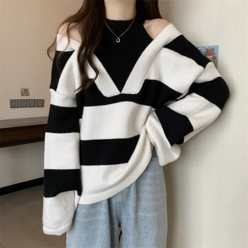 

American retro spicy girl fake two piece hanging off shoulder long sleeved pullover sweater autumn/winter fashion women's top