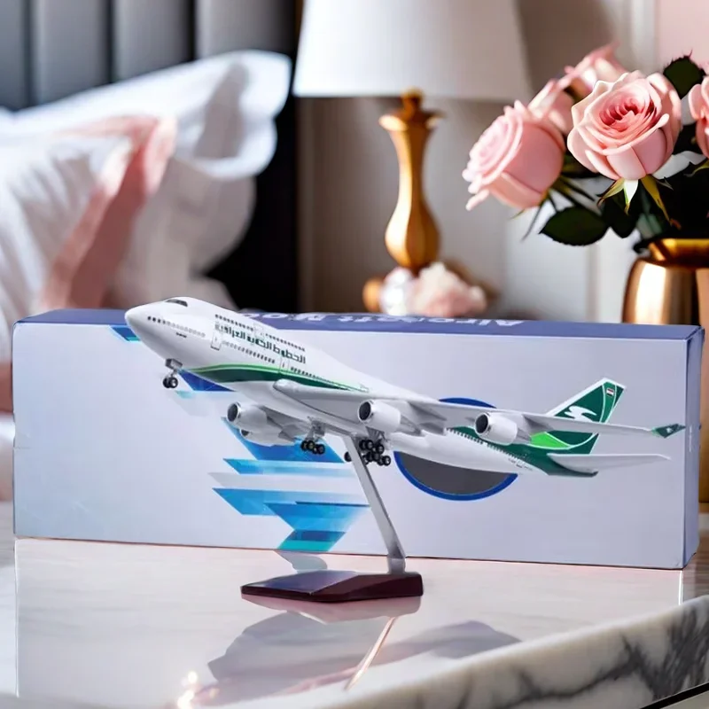 1/150 Scale 747 IRAQI  Airways Diecast Model Airplane Resin Aircraft Plane With Light And Wheels Collection Display Fans Toys