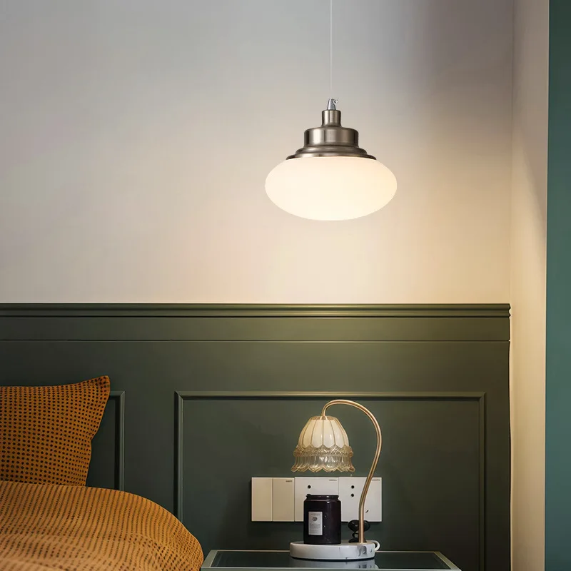 Bauhaus Retro Styli…